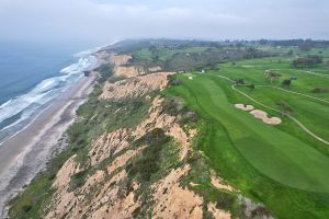 Torrey Pines (South) 4th Coast Aerial